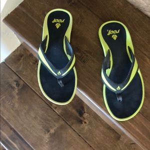 Reef flip flops